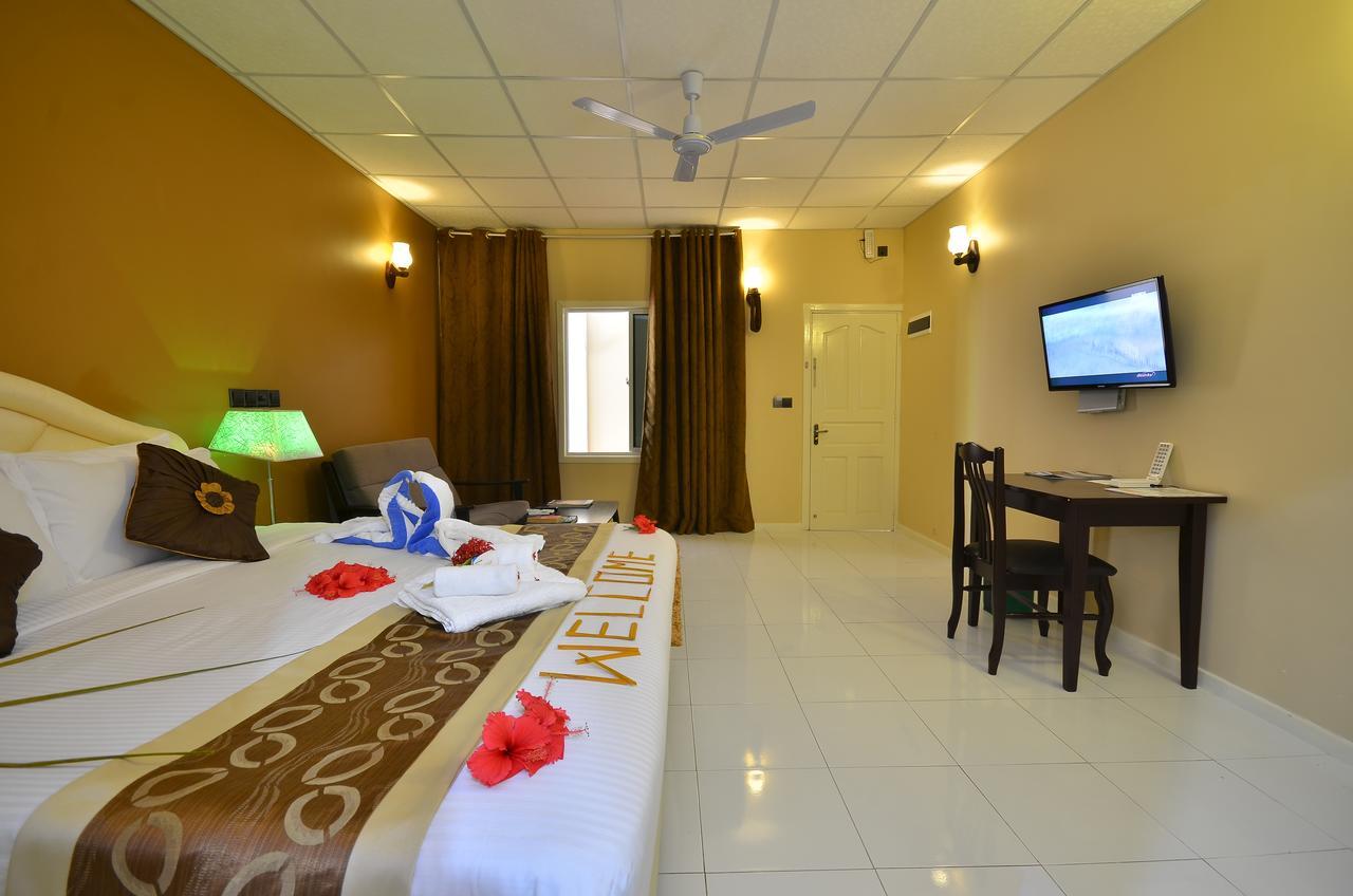 Ukulhas Gunbaru Inn מראה חיצוני תמונה