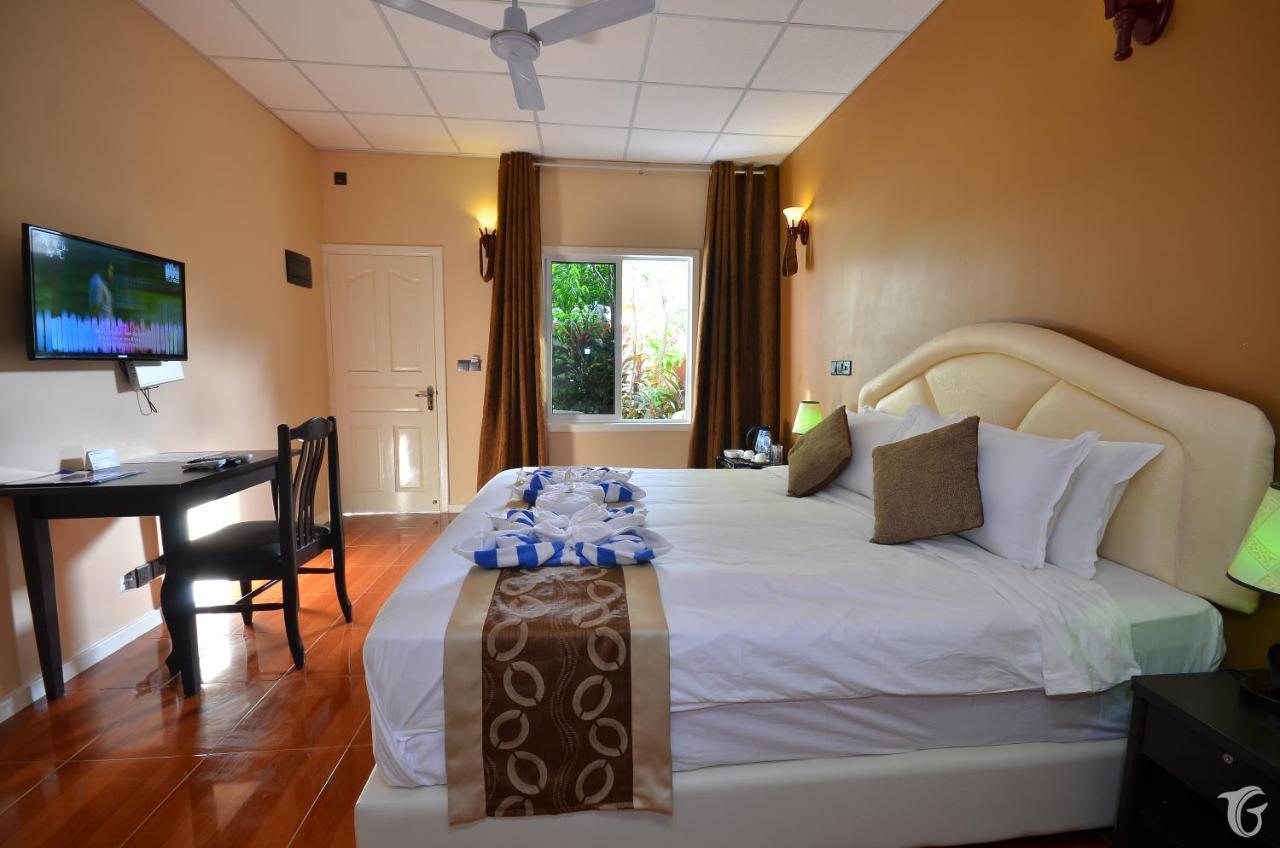 Ukulhas Gunbaru Inn מראה חיצוני תמונה
