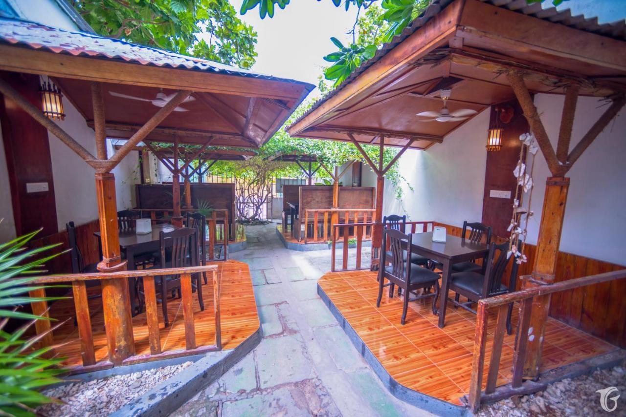 Ukulhas Gunbaru Inn מראה חיצוני תמונה